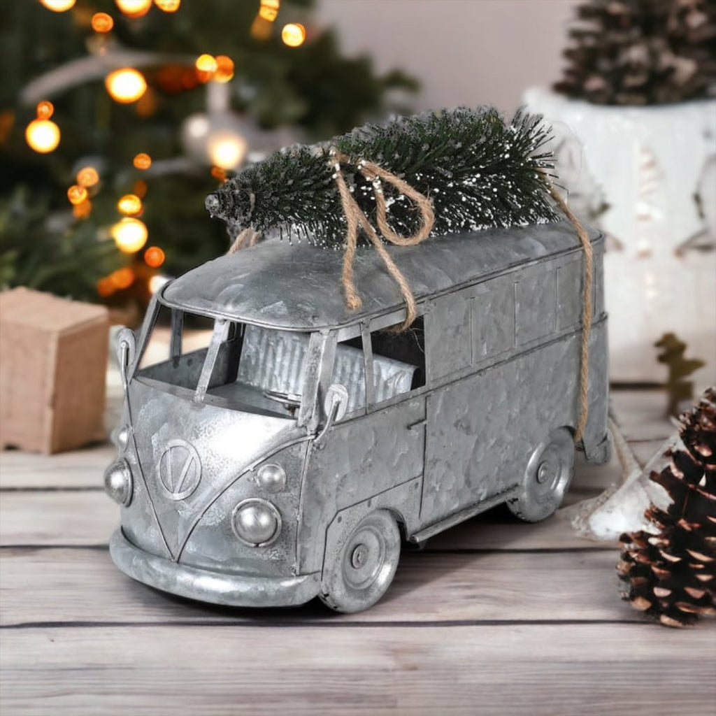 chrsitmas campervan